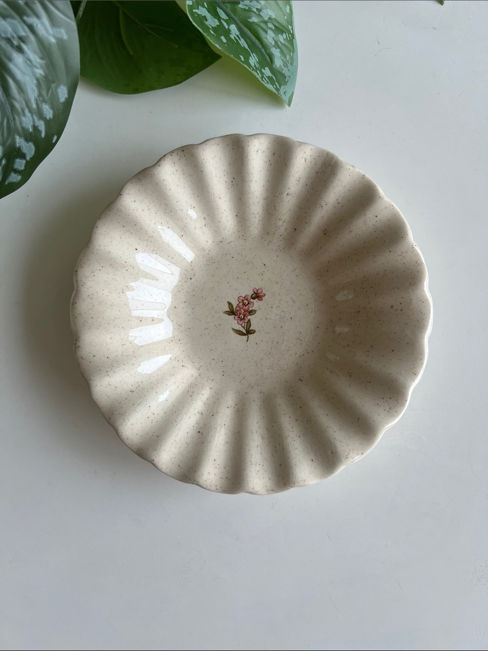 Vintage Speckled Floral Ceramic Trinket Jewelry Dish Decor